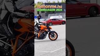 barndagen SuperDuke Wheelies 😅 [upl. by Kallman399]