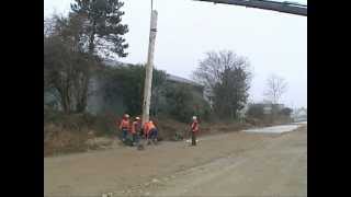 Pose des Lignes aériennes de contact du tram T2  mars 2012 [upl. by Fairfax]