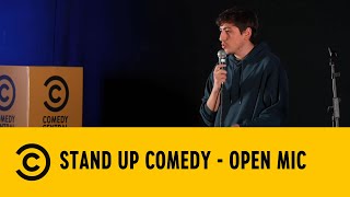 Posso dirlo sono napoletano  Antonio Gaudino  Open Mic Tour  Napoli  Comedy Central [upl. by Kieger503]