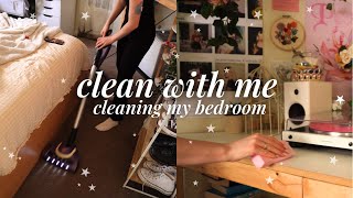 CLEAN MY BEDROOM WITH ME 🧼🧹 room cleaning motivation satisfying aesthetic [upl. by Haiasi190]