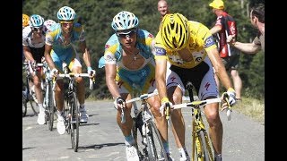 Tour de France 2010  stage 15  Andy Schleck and the quotchain drop incedentquot [upl. by Michal]