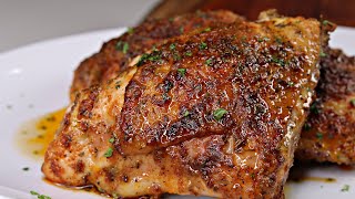 QUICK AND EASY OVEN BAKED CHICKEN THIGHS  The BEST Juicy Baked Chicken Thighs [upl. by Eloken]