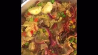 Bariis somali aad u sahlan somali food tutorial [upl. by Etnovahs]