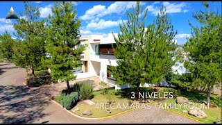 Casa Venta Altozano 3 Niveles Cel4433707260 Area Verde FamilyROOM [upl. by Llerral]