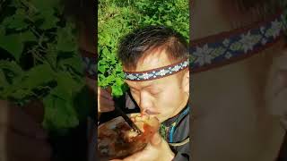 【ASMR MUKBANG】The guy challenged the grilled mussels spicy and juicy enjoyable Tik Tok [upl. by Notyalc439]