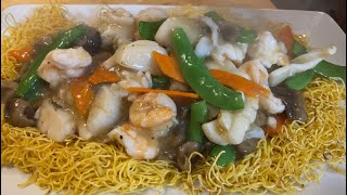 Mì xào gion hải sản  Seafood Crispy Noodle [upl. by Llehcear]