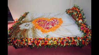 Decorate your home at low cost  Wedding Bed Room Design Idea With Flowers  basor ghor sajano Video [upl. by Vullo]