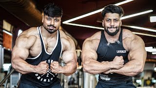 POWERLIFTER VS BODYBUILDER ☠️  QampA VIDEO FitMindsvlogs [upl. by Svirad300]