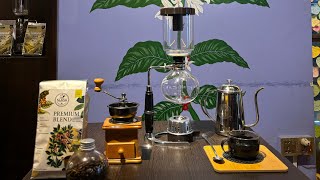 Siphon Coffee maker  Making a traditional coffee  Slash Coffee Roasting Co  Barista [upl. by Rask127]