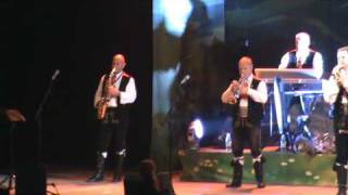 Kastelruther Spatzen  Medley  live in Salzburg 30042010 [upl. by Richardson]