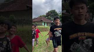 Footbal Ceu entin vs Ceu koyah Liga Sawah bera😂🤦🏻‍♀️ konedysunda maenbola ceuentinofficial [upl. by Zile736]