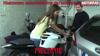 MOTORRAD LadiesCup Übung 2 Motorrad rangieren [upl. by Saimerej246]