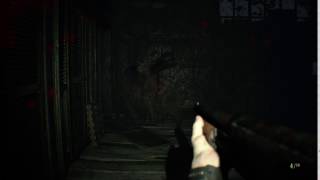 RESIDENT EVIL 7BUG MARGUERITE BAKER GLITCH THROW THE FLOOR AND WALLS [upl. by Akiehsal]