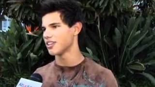 Taylor Lautner Interview  Twilight at Comic Con 2008 [upl. by Anerhs]