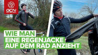 Wie man eine Regenjacke auf dem Rad anzieht [upl. by Leonie]