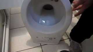 COMMENT INSTALLER UN WC SUSPENDU GEBERIT UP320TUTO VIDEO 2eme partie [upl. by Avelin688]