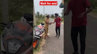 Yeh konsa tarika hai challan karne ka 🤣🤣🤣 comedy funny automobile comedy surajroxfunyvibeo [upl. by Tomas795]