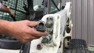 111  How to operate a CB2000 controller on a Bobcat [upl. by Hsoj]