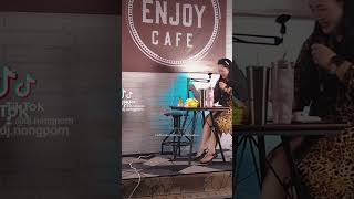 karaoke เพลงcoverเพราะๆ cover เอ็นจอยคาเฟ่  ดีเจน้องพร  ร้านอาหารเบาเบา [upl. by Atenek]