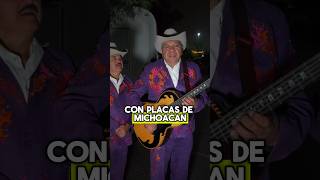 Los Razos La combi anaranjada Con placas de Michoacán corrido losrazos razos michoacán musica [upl. by Amaryl]