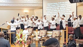 THIS IS APOSTOLIC WORSHIP 🕺🏾🔥 Blessed Jesus Hold My Hand 🔥 Mt Zion Apostolic Toronto [upl. by Nihhi]