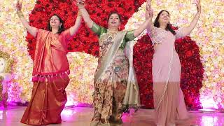 Powerful Performance by Brides Mother and Aunts on her Engagement Bano Re Bano Damaad ji Badhaai [upl. by Kathi]