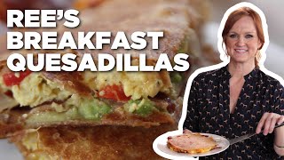 Ree Drummonds Breakfast Quesadillas  The Pioneer Woman  Food Network [upl. by Eenattirb577]