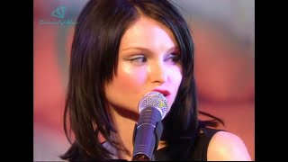 Spiller feat Sophie EllisBextor  Groovejet If This Aint Love  Top of the Pops 25082000 HD [upl. by Hugibert]