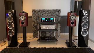 Sonus Faber Sonetto 5  McIntosh MA5300 [upl. by Nannahs244]