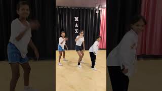 kya dance tha sadda Dil dhak dhak trendingshorts viralfunnyvideo comedy 9235757759anandkomal [upl. by Naerb]