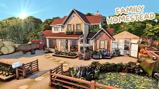 Realistic Family Farm  Sims 4 Greenhouse Haven Kit  Speed Build [upl. by Nosraep]