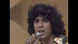 Sidney Magal canta no Globo de Ouro 1977 [upl. by Yendroc]