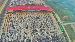 Carretera de 50 carriles en China atascada [upl. by Nelehyram]