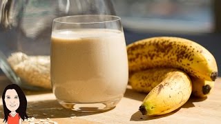 Banana Oatmeal Smoothie  Easy Vegan Breakfast Recipe [upl. by Alurta774]