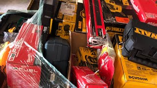 I bought a Pallet of Customer Returned DeWalt and Milwaukee tools Pallet Unboxing [upl. by Farrell]