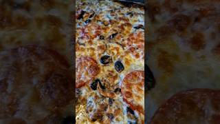 Pizza mit Hackfleisch pizza yummi food schnellerezepte hackfleisch [upl. by Ecirtnas406]