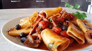 Paccheri al sugo di totani e olive  Le video ricette di Lara [upl. by Ynna]