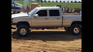 LLY Duramax S480 sled pull Clayton Co IA fair 2019 1st place 382’ [upl. by Enimsay]