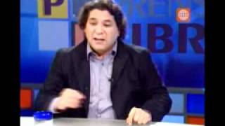 20110518Entrevista a Gastón AcurioTransgenicosparte1flv [upl. by Louisa]