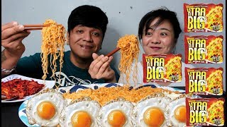 Payless Extra Big Pancit Canton Mukbang [upl. by Angelika]