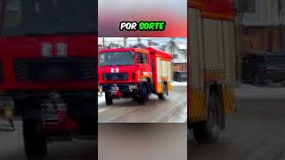 Os bombeiros apareceram para resgatála 👏❤️ [upl. by Nosraep]