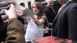 Keri Russell  Signing Autographs at the quotLate Show with David Lettermanquot in NYC [upl. by Oisacin544]