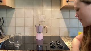 Review of the GROSCHE Milano Moka pot Stovetop Espresso Maker Greca Coffee Maker Pink 9 cup [upl. by Absa]