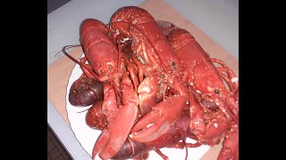 comment cuire un homard😍🦞🦞how to cook lobster  سرطان البحر [upl. by Retsevel]