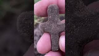 Medieval Cross metaldetecting metaaldetectie medieval religion kooistradetectors shorts [upl. by Fatma]