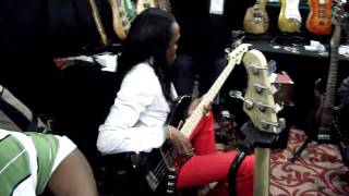 Verdine White at the Pavel booth at NAMM 2011 [upl. by Babette]