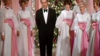 Perry Como sings First Noel amp Hark the Herald Angels Sing [upl. by Maroney]