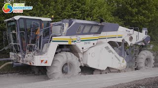 Der Wasserstoffverbrennungsmotor als zukunftsfähiger Antrieb im Hoch Tief Straßen und Wegebau [upl. by Rosio521]