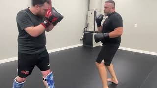 2 Heavyweights throw down Kickboxing Sparring [upl. by Daven56]