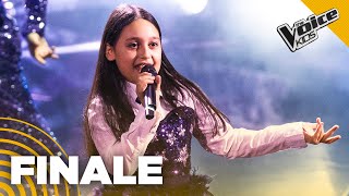 Valentina canta “Dimmi Come” di Alexia  The Voice Kids Italy  Finale [upl. by Anirdua624]